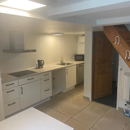 Spacious Fully Equipped بيت للعطل *
